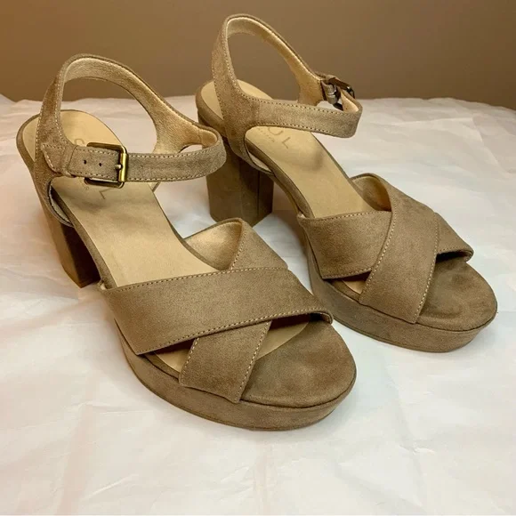 SOUL Naturalizer Taupe Block Heel Platform Sandal | 9M - Picture 4 of 13